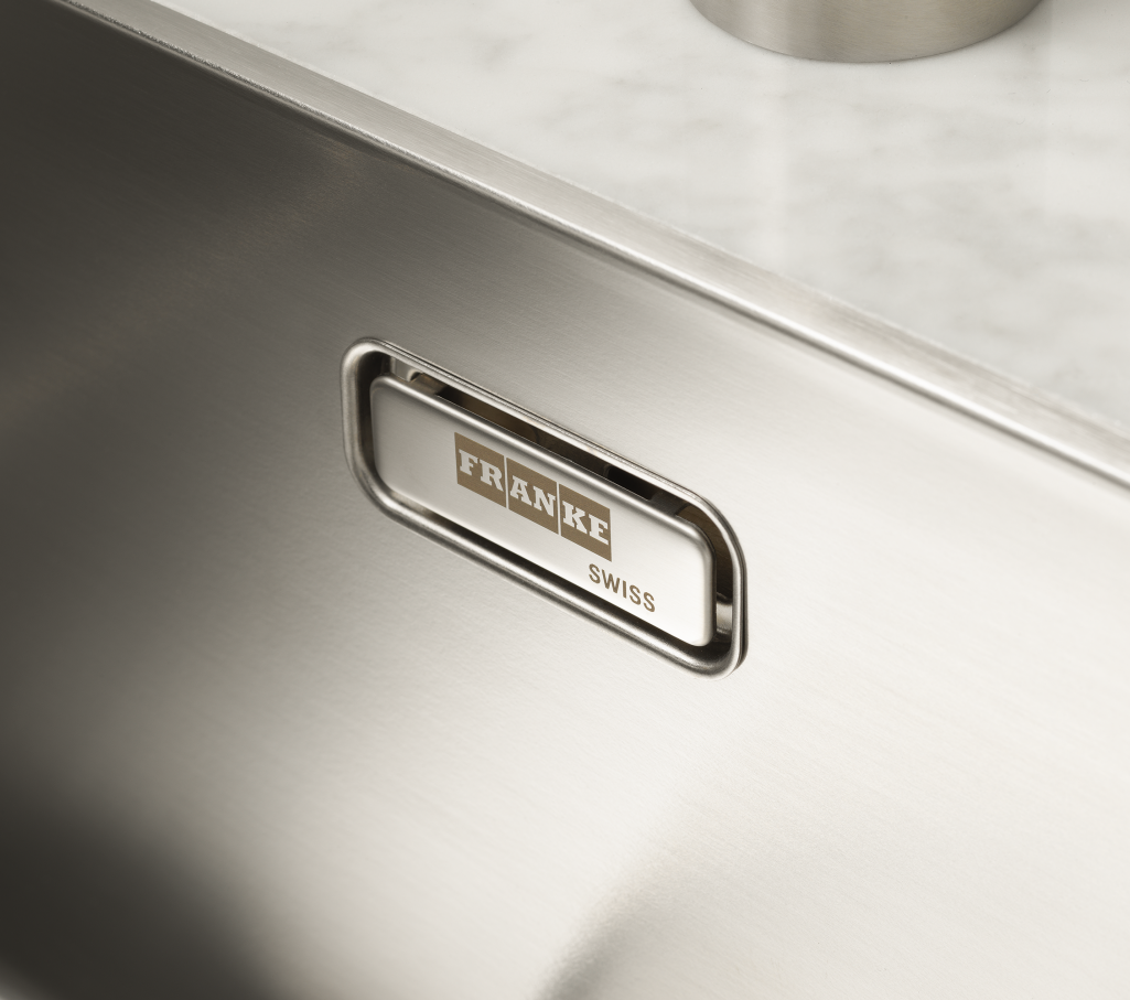 Closeup of Integrated overflow of Franke Mythos Bowl Sink