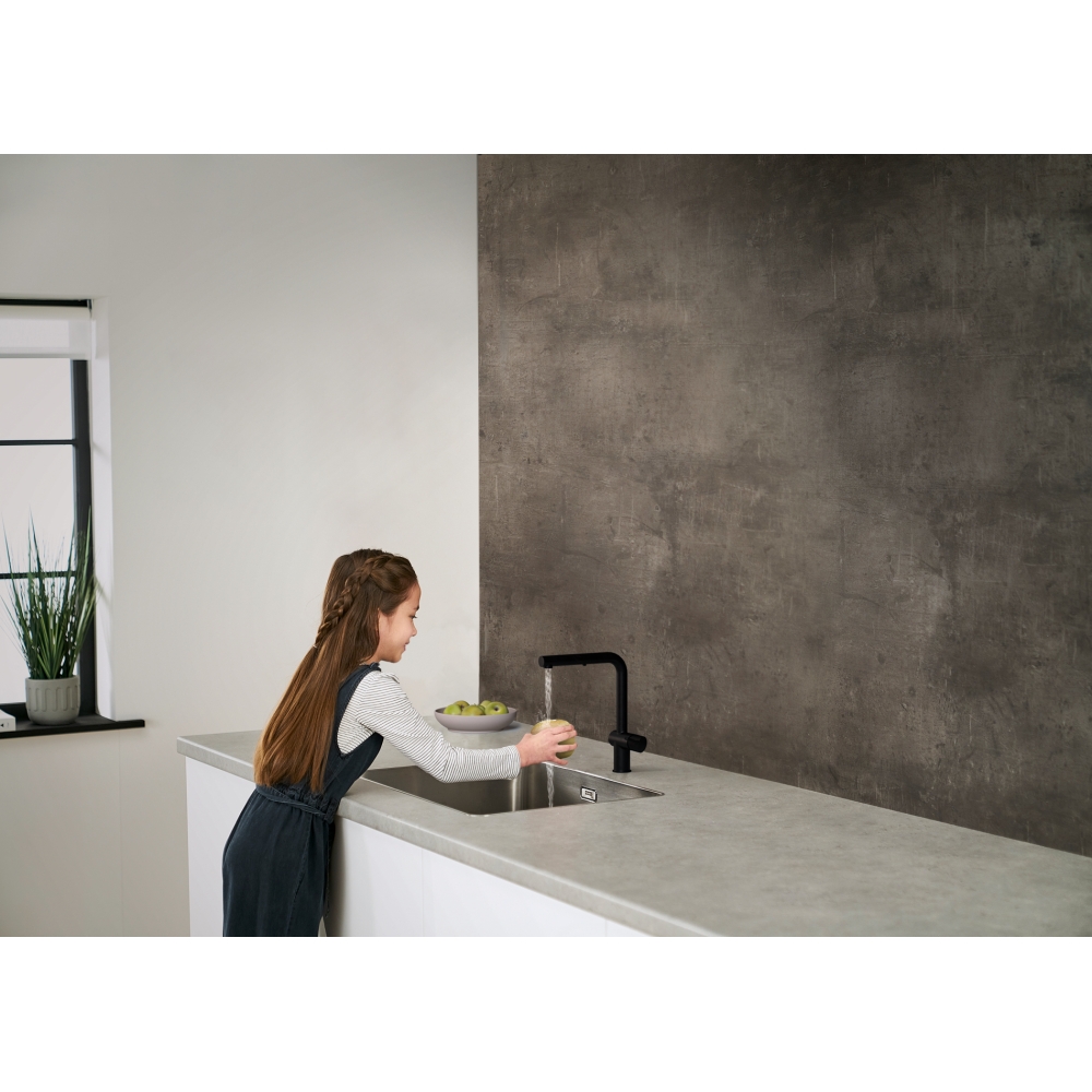 MISTURADOR ACTIVE PLUS BLACK MATTE