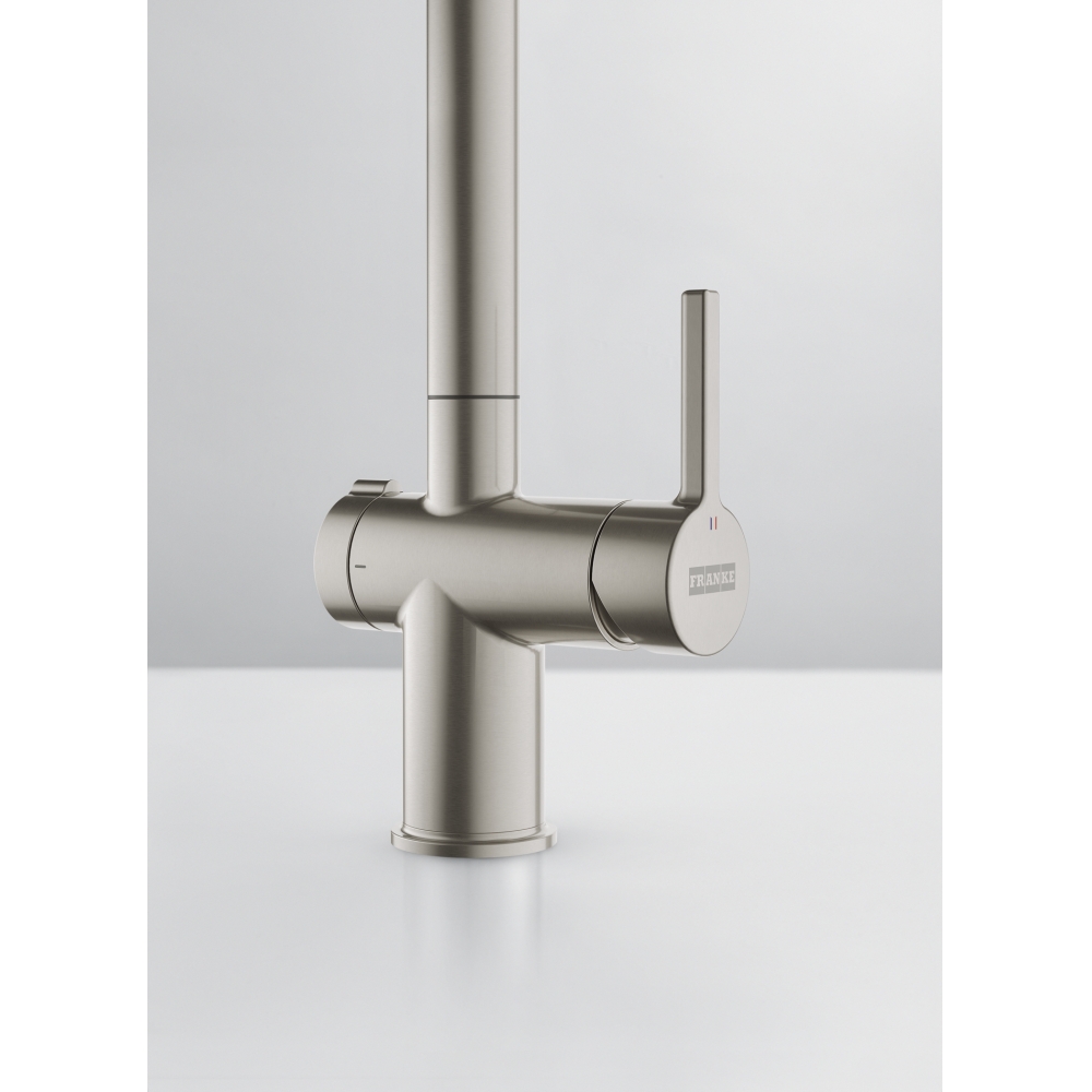 Tap Active L Twist swivel spout DS