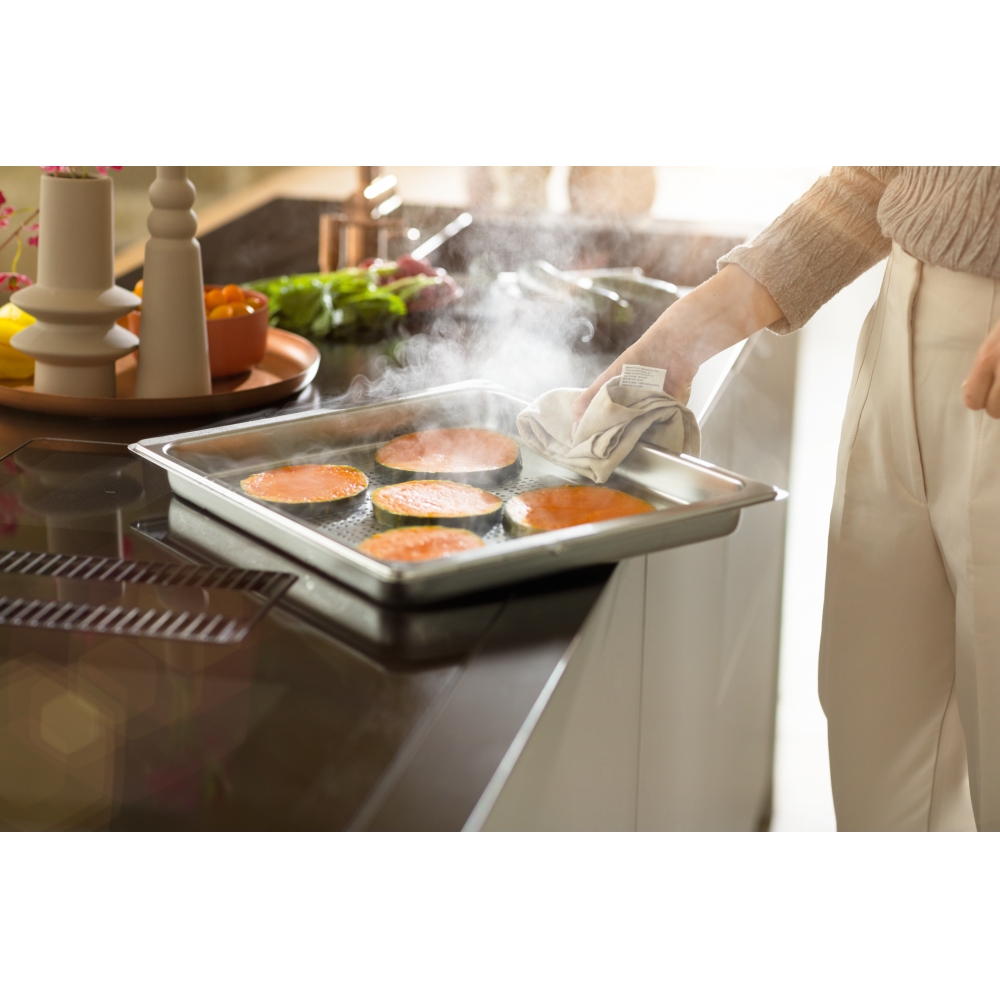 FMY 99 HS BK 60cm Steam Combi Oven