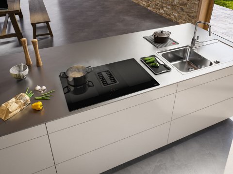 Franke Home Solutions | Hällar med inbyggd fläkt till ditt kök
